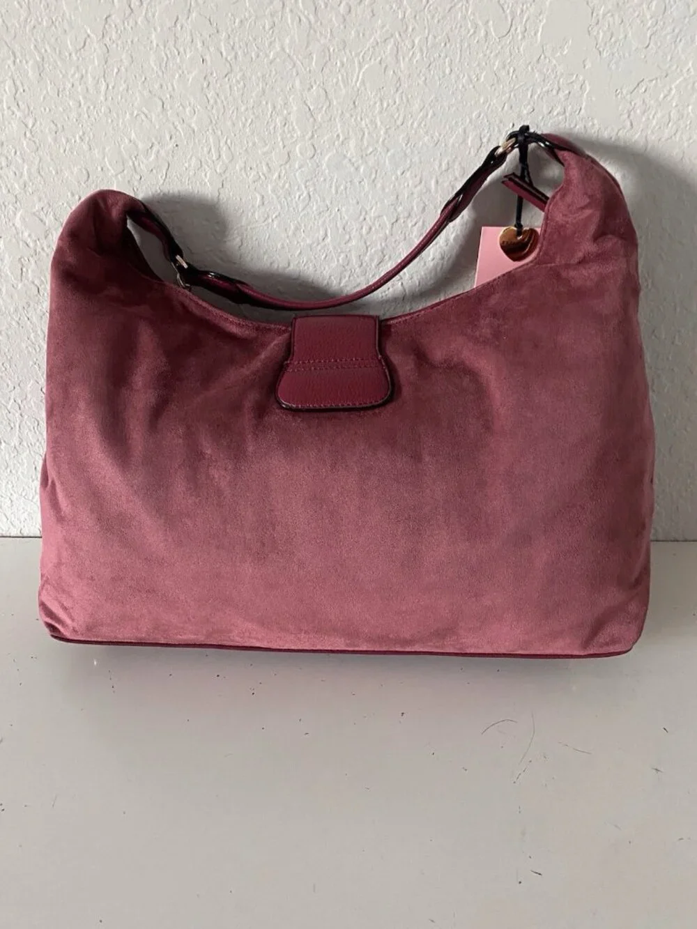 Juicy Couture Juicy Royal Crest Large Hobo Coho Cranberry Juice W/Chain VIRAL